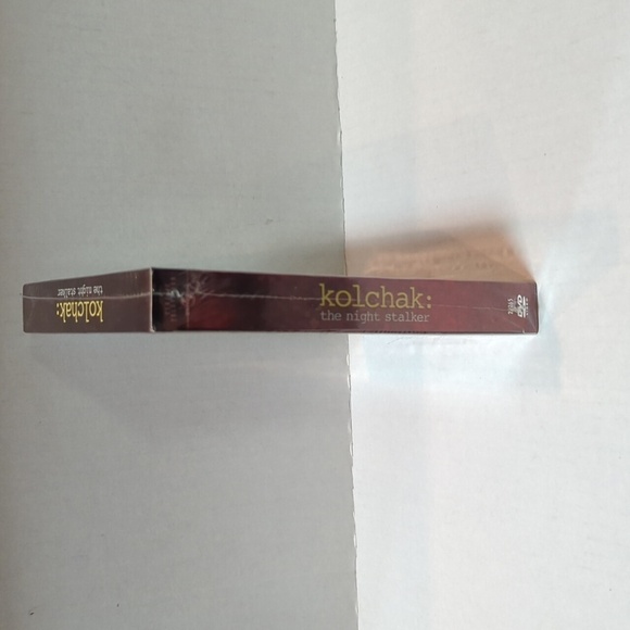 Universal Studios Kolchak: The Night Stalker DVD 3 Disc Set - New in Wrapper - Picture 6 of 6